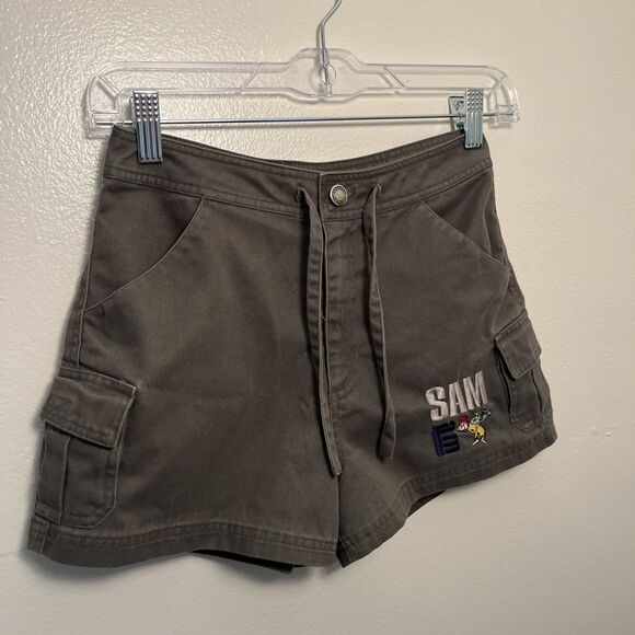 DR.SEUSS Seusswear Vintage 90s Green Eggs & Ham Embroidered Shorts- 10/12 - Picture 2 of 9